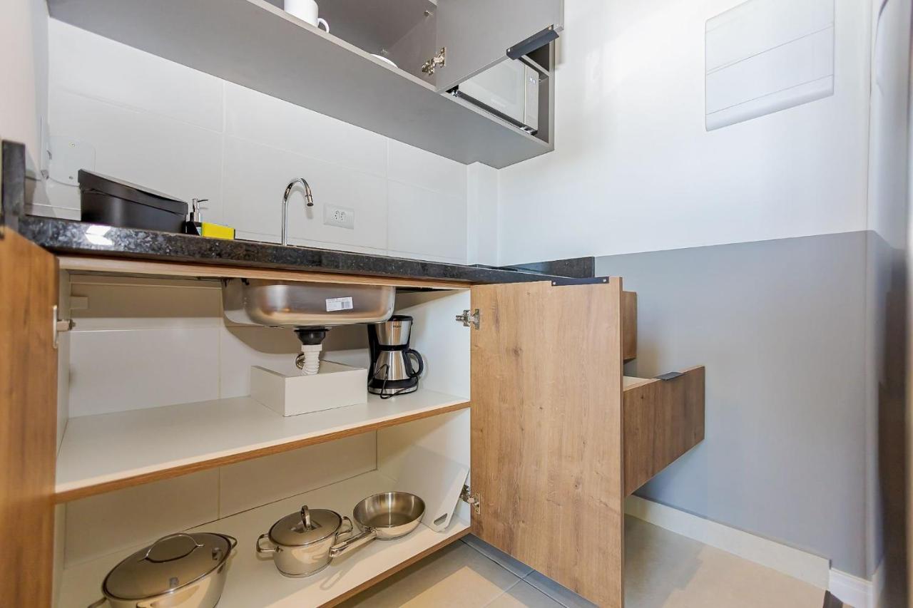 Housi Eco Smart - Eco0404 Apartment